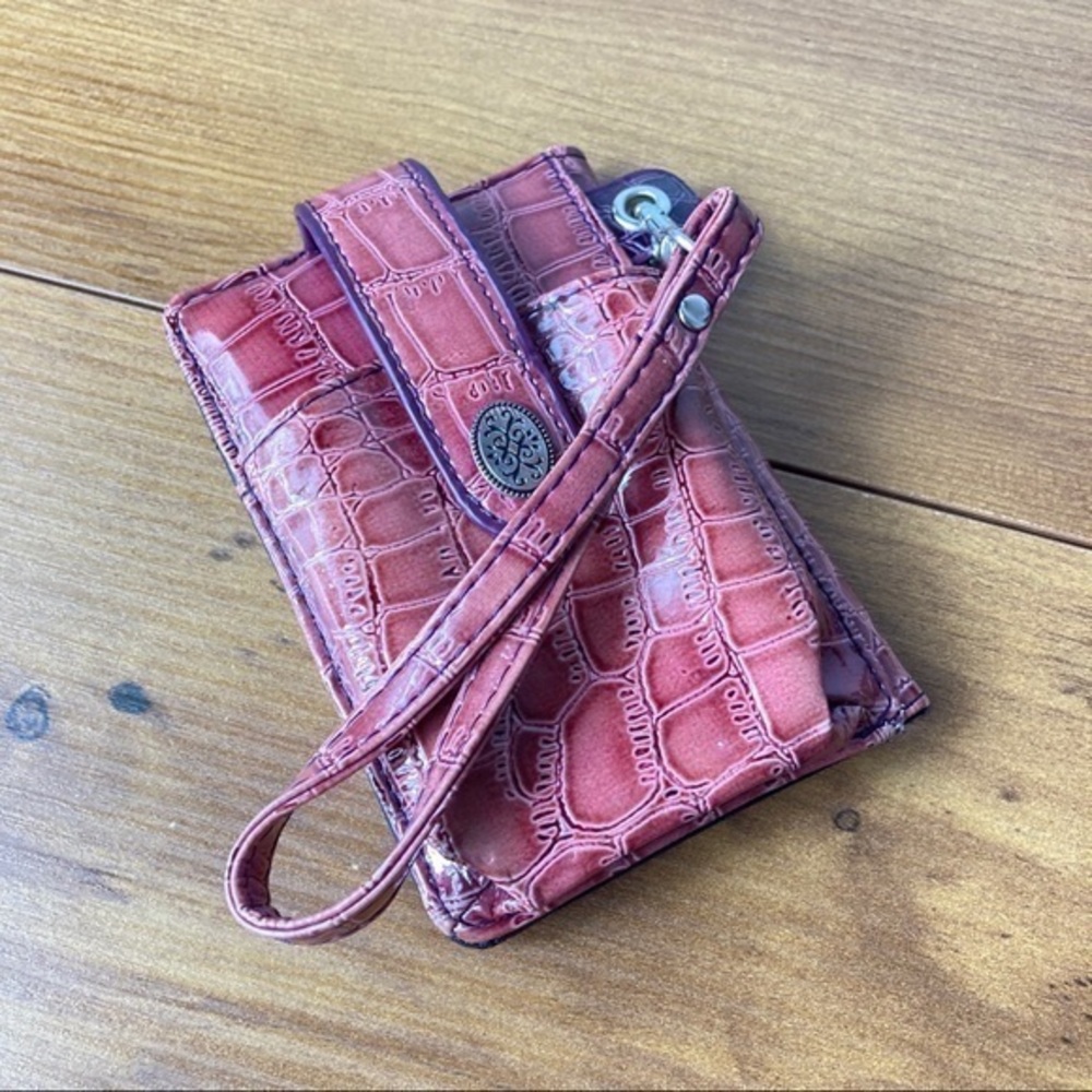 Vintage  Metropolitan Faux Crocodile Phone Wallet
